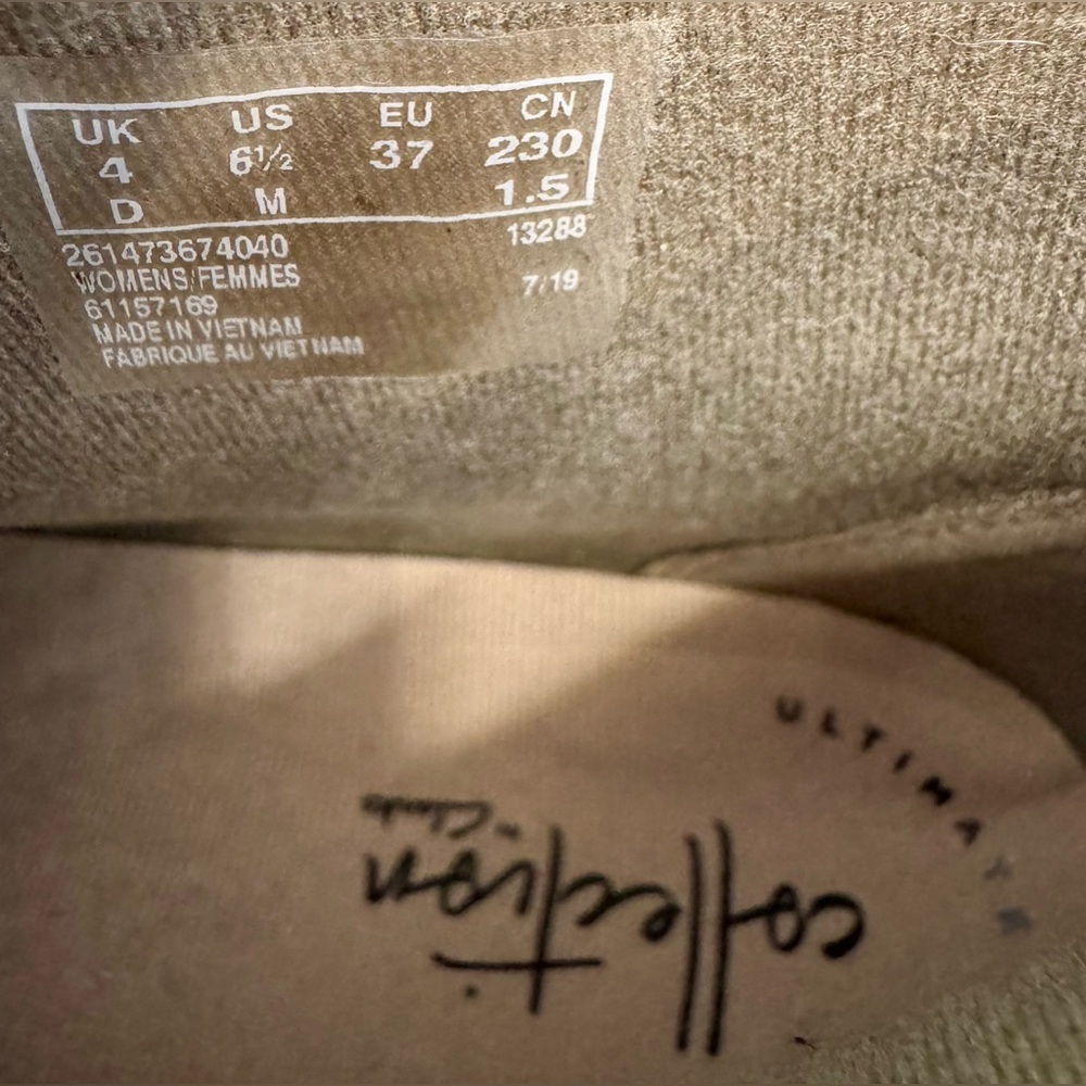 Clarks Collection Sharon Salon Pewter Metallic Ankle Boots (Size US 6.5M) - Picture 7 of 8